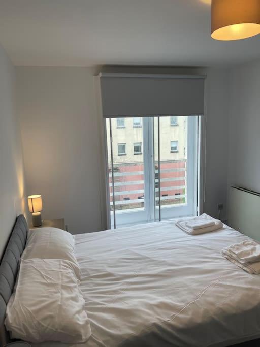 Modern 2 Bedroom City Apartment Glasgow Kültér fotó